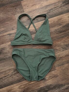 Shade & Shore Women’s Green Bikini Set Two-Piece Swim Size Small No Pads
